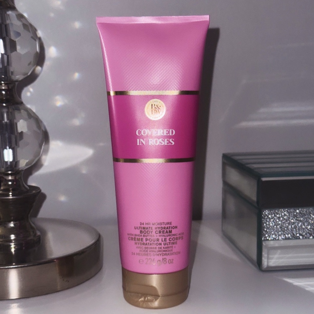 COVERED IN ROSES 🌹🩷 B&B UNUSED BODY LOTION